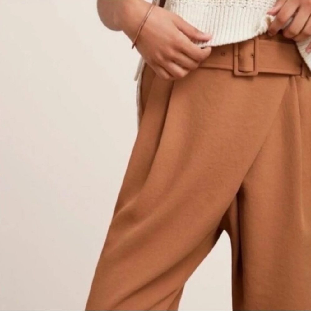 Aritizia Wilfred camel tan Messaux crossover belted trouser pants - XS - Picture 3 of 7